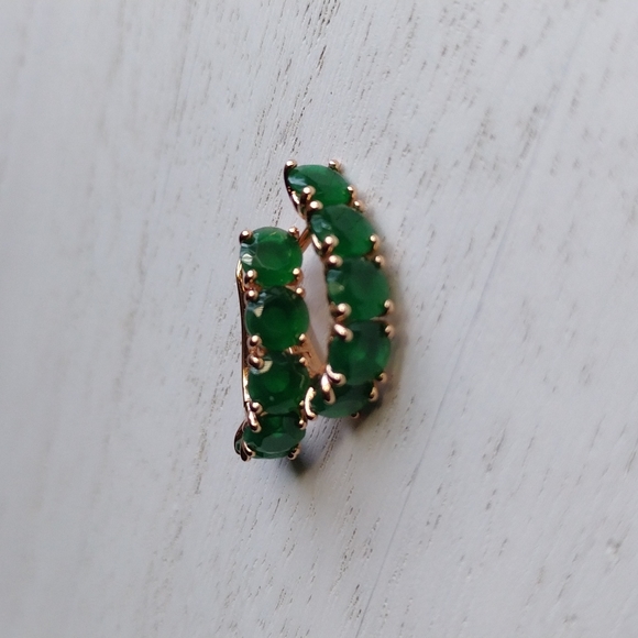 Emerald Gold drop earrings - Picture 7 of 7